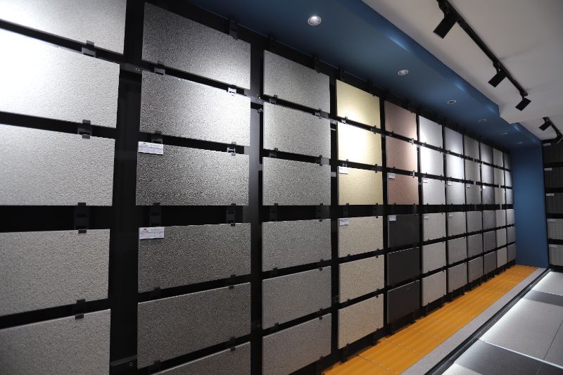Outdoor Porcelain Tile Body ၏ အဓိက အမျိုးအစားများကား အဘယ်နည်း။ Beata Ceramics ၏ အမျိုးအစားများစွာသည် သင့်အား ပညာရှိစွာ ရွေးချယ်ရန် ကူညီပေးပါသည်။